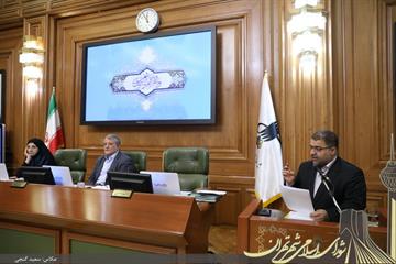 مجید فراهانی گزارش داد:  تخلفات مشهود سازمان املاک و مستغلات شهرداری در سال ۹۳